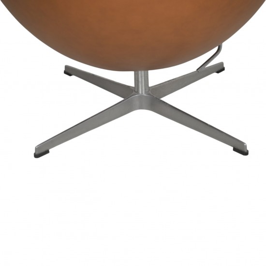 Arne Jacobsen Ægget stol i cognac classic læder 2000'erne