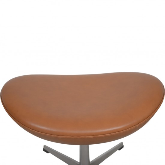 Arne Jacobsen Æggetaburet i cognac classic læder 2022