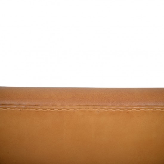 Arne Jacobsen Svane sofa i cognac anilin læder 2001