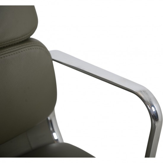 Charles Eames Ea208 stol nybetrukket med olivengrønt læder