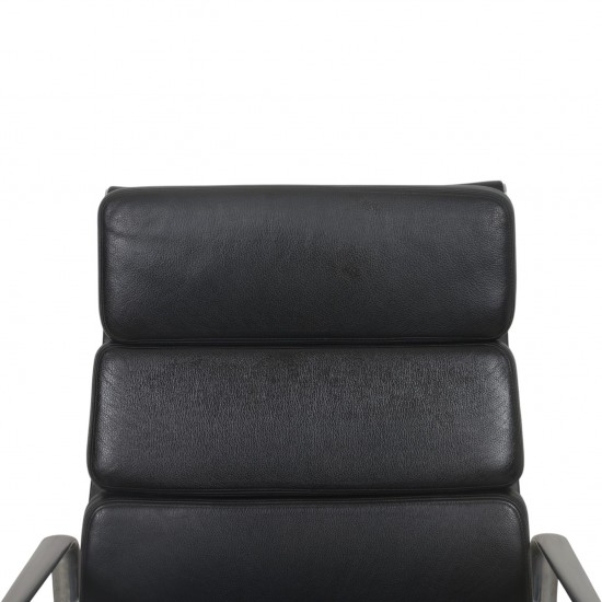 Charles Eames EA219 kontorstol i sort læder 2007