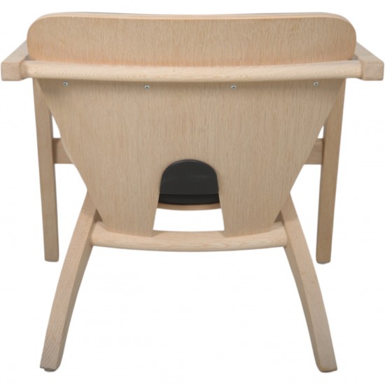 Hans Wegner GE460 Butterfly stol i eg og sort læder 2015