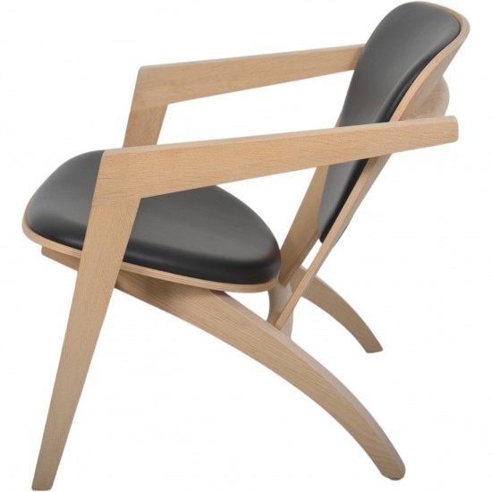 Hans Wegner GE460 Butterfly stol i eg og sort læder 2015