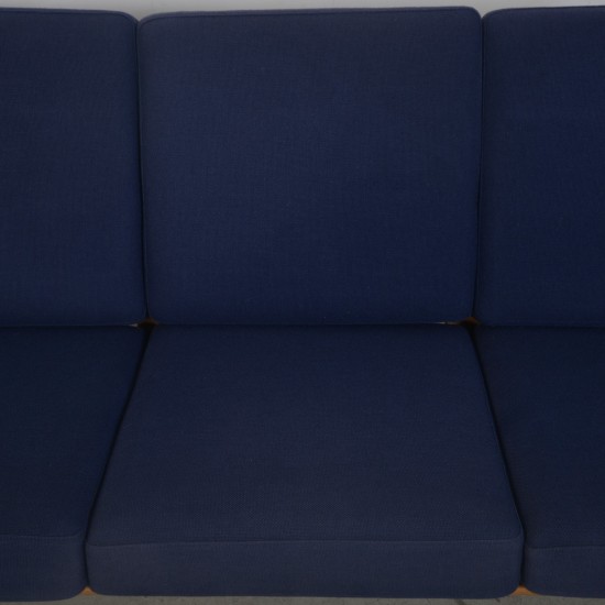 Hans Wegner GE290 3-personers sofa i eg 1990'erne