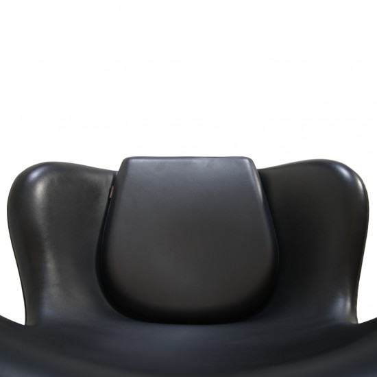 Arne Jacobsen Ægget stol i sort Aura læder 2016