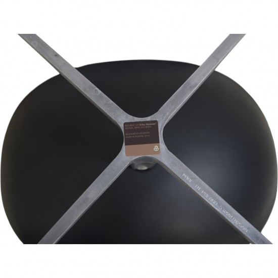 Arne Jacobsen Ægge skammel i sort aura læder 2016