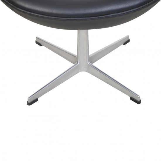 Arne Jacobsen Ægge skammel i sort aura læder 2016