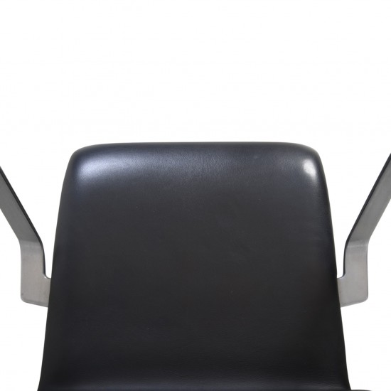 Arne Jacobsen mellemhøj Oxford stol i sort læder 2012