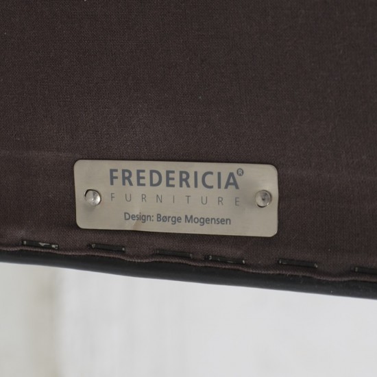 Børge Mogensen 2202 skammel i sort læder 2020