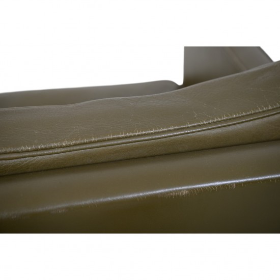 Børge Mogensen 2421 lounge chair in green leather 1980s