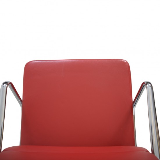 Charles Eames Ea-208 i rødt læder 2005