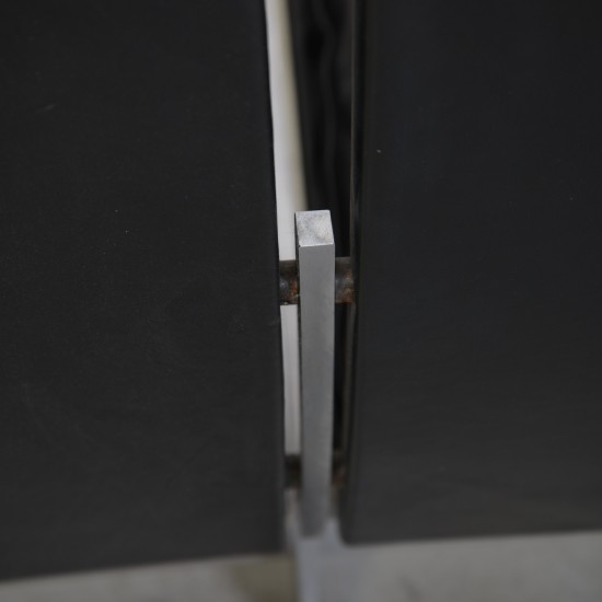 Fabricius and Kastholm BO562 2.personers sofa i sort læder 1990'erne