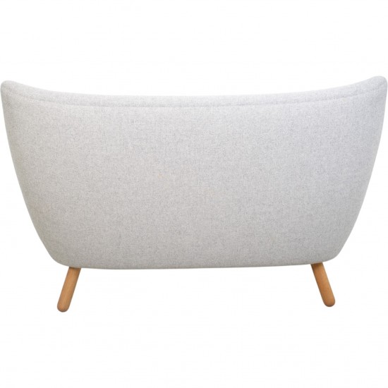 Finn Juhl Poet sofa i gråt stof / sort læder 2020