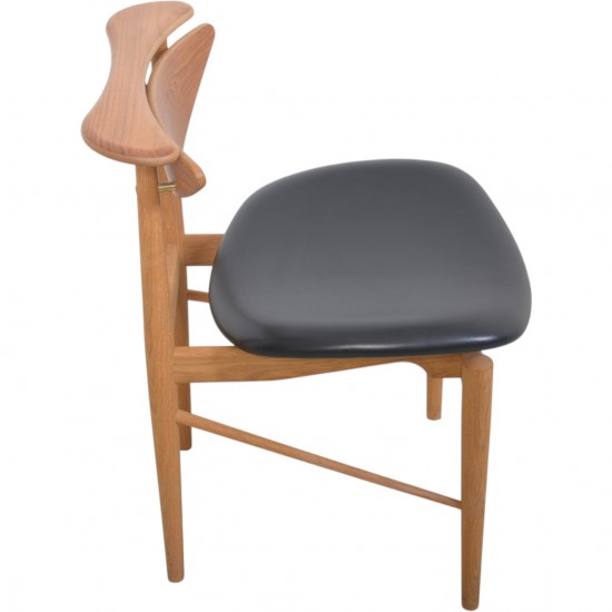 Finn Juhl Karmstol i eg og valnød 2020