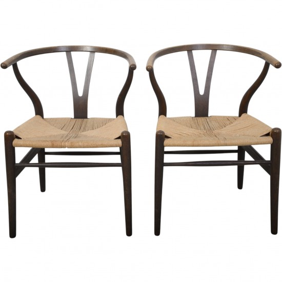 Sæt af to Hans Wegner CH24 Y-stole i Bejdset eg 1990'erne