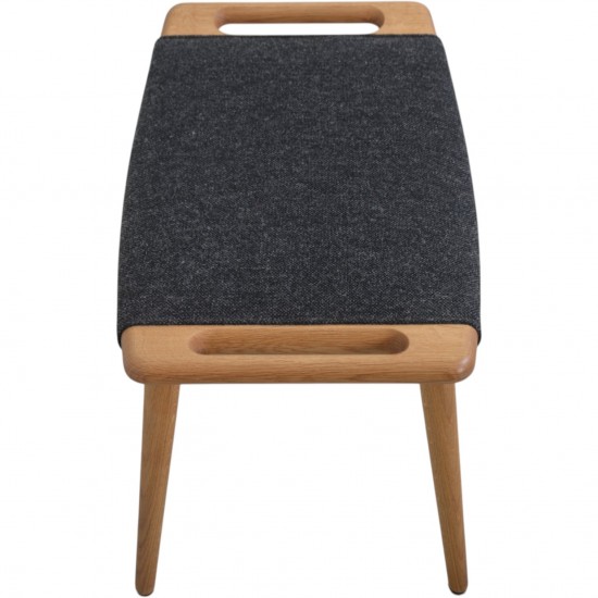 Hans Wegner Bamse stol med skammel i gråt Hallingdal stof 2025