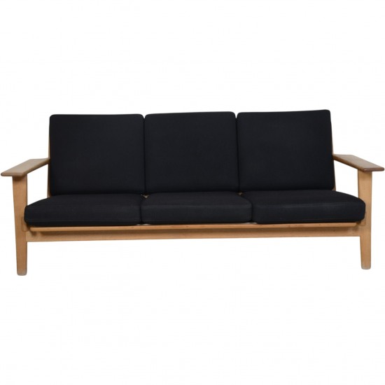 Hans Wegner GE290 3-personers sofa i eg og sort stof 2000'erne