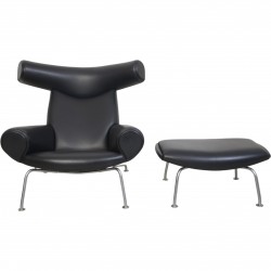 Hans J. Wegner Ox chair med skammel i sort læder 2019