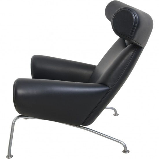 Hans J. Wegner Ox chair med skammel i sort læder 2019