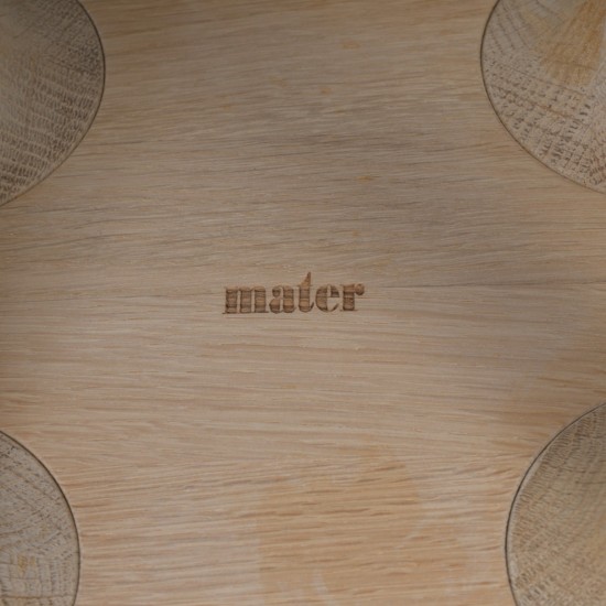 Mater barstol i eg og sort læder 2020