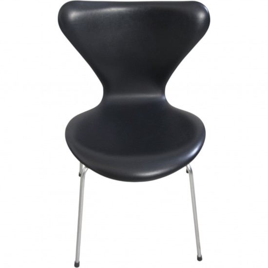 Sæt af Seks Arne Jacobsen Syver stole i sort læder 1980'erne