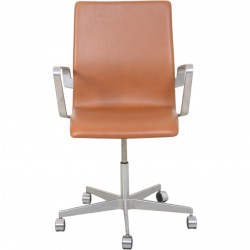 Arne Jacobsen Oxford kontorstol i valnød anilin læder 2008