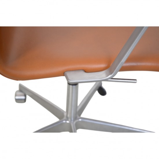 Arne Jacobsen Oxford kontorstol i valnød anilin læder 2008