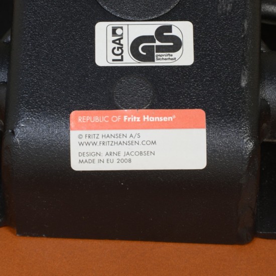 Arne Jacobsen Oxford kontorstol i valnød anilin læder 2008