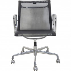 Charles Eames EA-117 kontorstol i sort mesh 1997