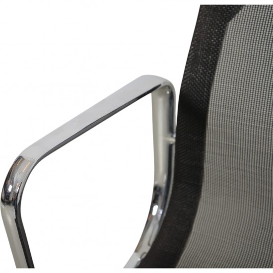 Charles Eames EA-117 kontorstol i sort mesh 1997