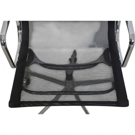 Charles Eames EA-117 kontorstol i sort mesh 2002