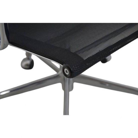 Charles Eames EA-117 kontorstol i sort mesh 2002