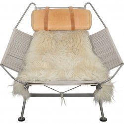 Hans Wegner Flagline chair 2022