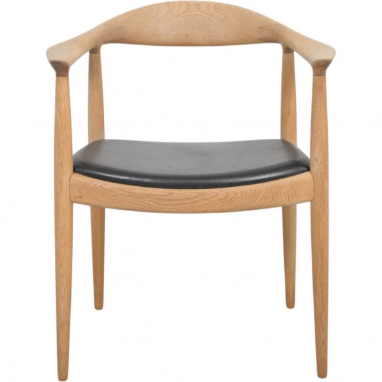 Hans Wegner The chair JH503 i eg og sort læder 1960'erne