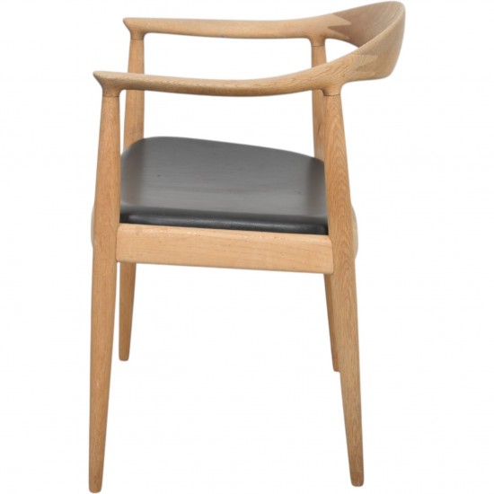 Hans Wegner The chair JH503 i eg og sort læder 1960'erne