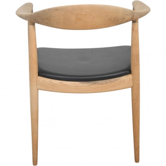 Hans Wegner The chair JH503 i eg og sort læder 1960'erne