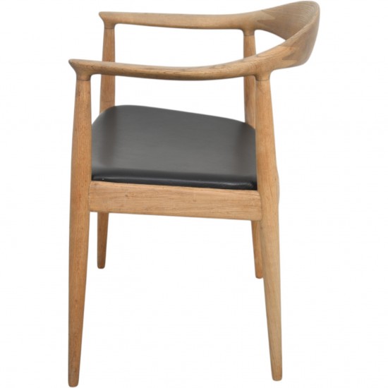 Hans Wegner The chair JH503 i eg og sort læder 1960'erne