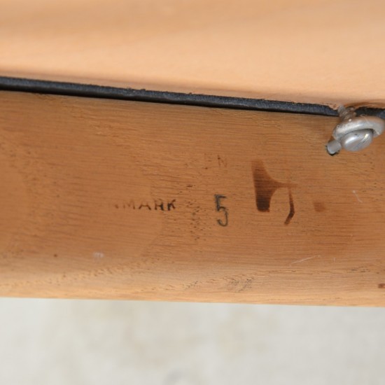 Hans Wegner The chair JH503 i eg og sort læder 1960'erne