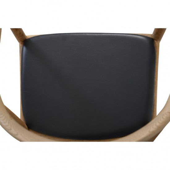 Hans Wegner The chair JH503 i eg og sort læder 1960'erne