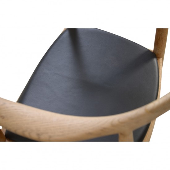 Hans Wegner The chair JH503 i eg og sort læder 1960'erne