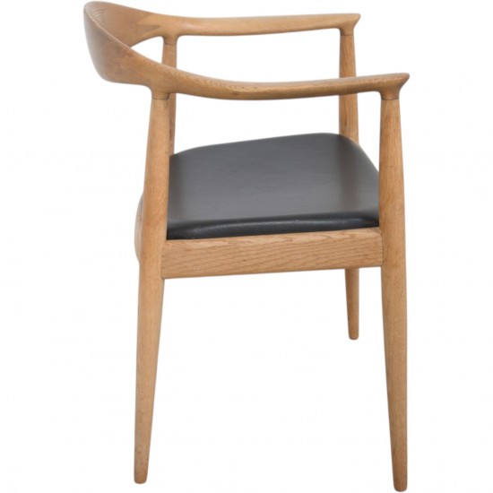 Hans Wegner The chair JH503 i eg og sort læder 1960'erne