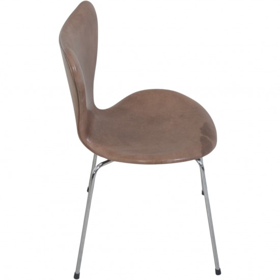 Sæt af 6 Arne Jacobsen Syver stole i patineret brunt læder 1990'erne