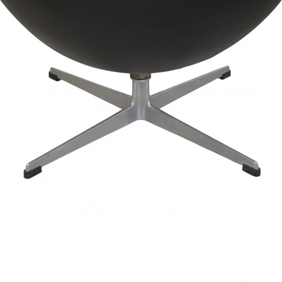 Arne Jacobsen vintage Ægget stol i sort læder 1963