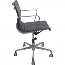 Charles Eames Ea117 kontorstol 2006