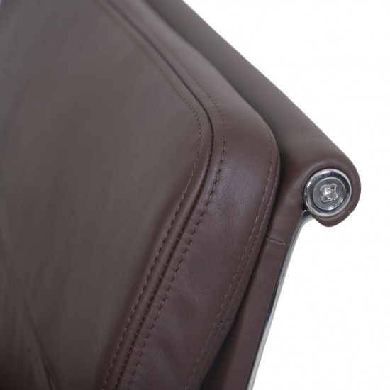 Charles Eames EA208 softpad stol i Nevada coffee anilin læder 2007