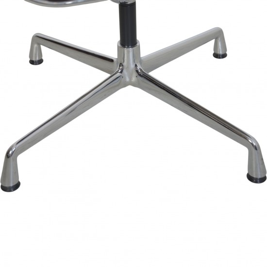 Charles Eames EA208 softpad stol i Nevada coffee anilin læder 2007