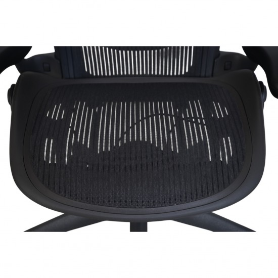 Herman Miller sort Aaron kontorstol