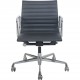 Charles Eames EA117 kontorstol i sort læder (NY)