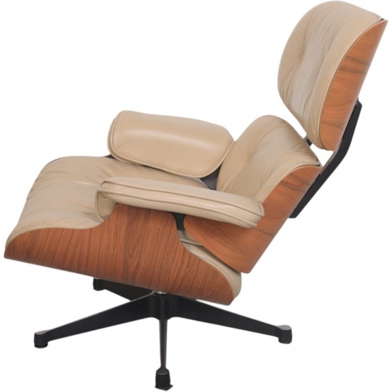Charles Eames Lounge chair i beige læder 2005