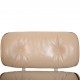 Charles Eames Lounge chair i beige læder 2005